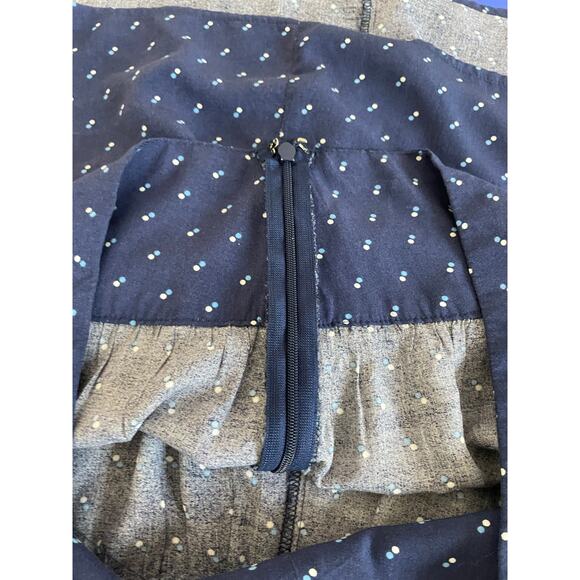 Gap Navy Blue Polka Dot Rayon Skirt Size 4 A-Line Flowy Zip Back Boho - Picture 10 of 11